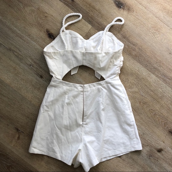 Lovers + Friends White Romper - Picture 4 of 7